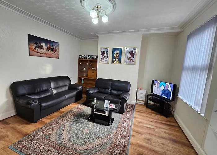 Affittacamere Homely Double Bed, Tv, Wi-fi And Garden